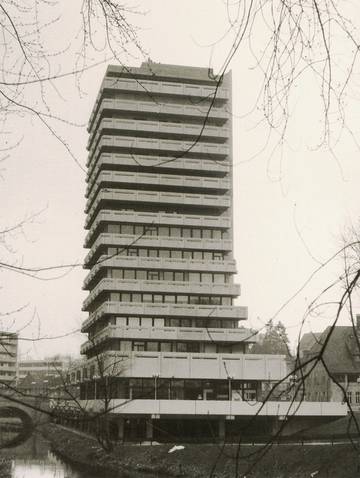 Ausdruck städtebaulicher Moderne - Jagstbrückenhochhaus, 1976